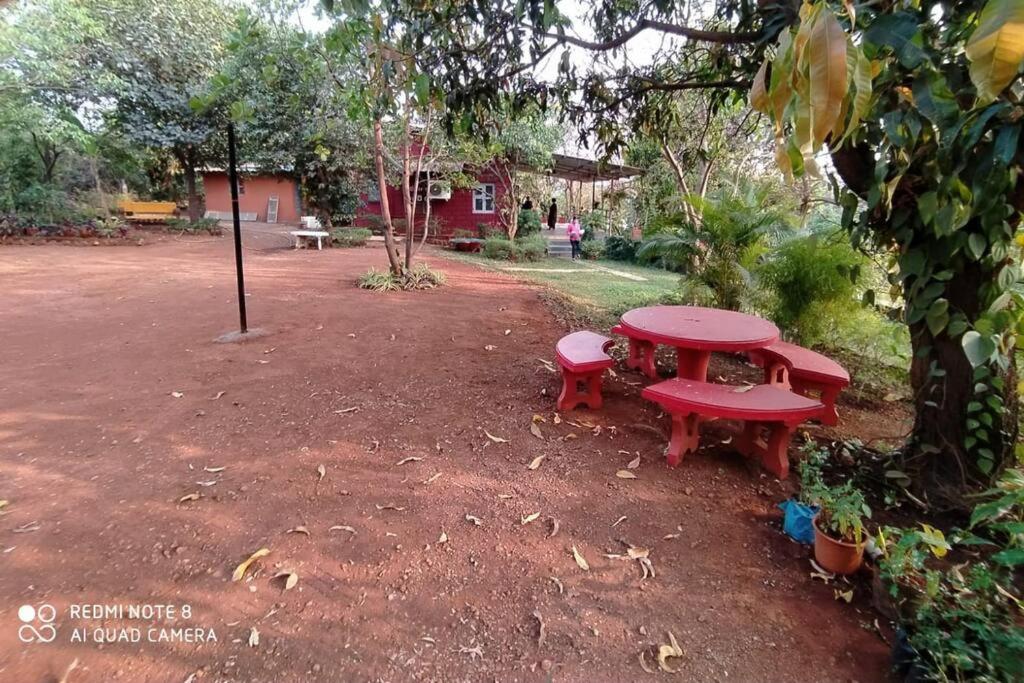 Lobville Homestay Karjat Exterior photo